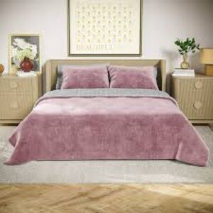 NWT King Woodrose Signature Floral Velvet Reverse Quilt  by Beautiful by Drew